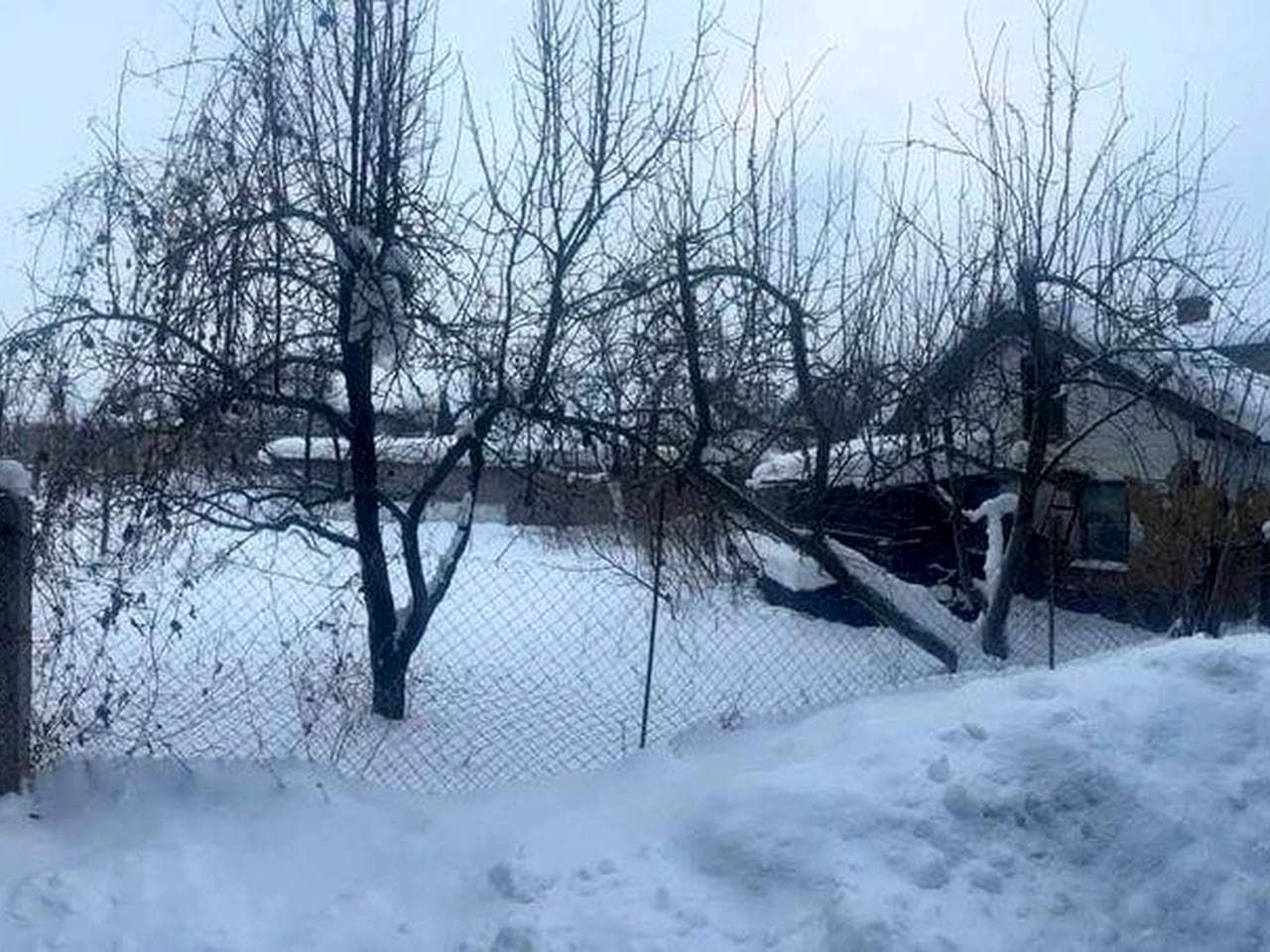 Житловий будинок площею 85,6 кв.м та земельна ділянка у м.Тернопіль