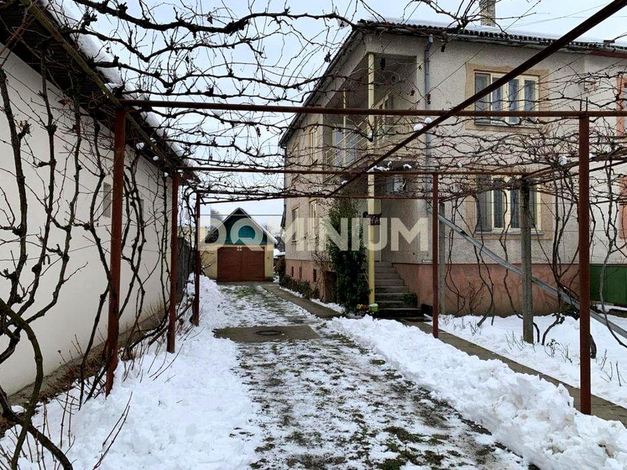 Будинок поруч із центром,Виноградів вул.Партизанська