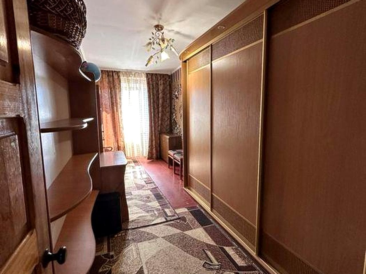 Продам 2-х кімнатну квартиру з меблями та технікою м.Соснівка. Сертифікат