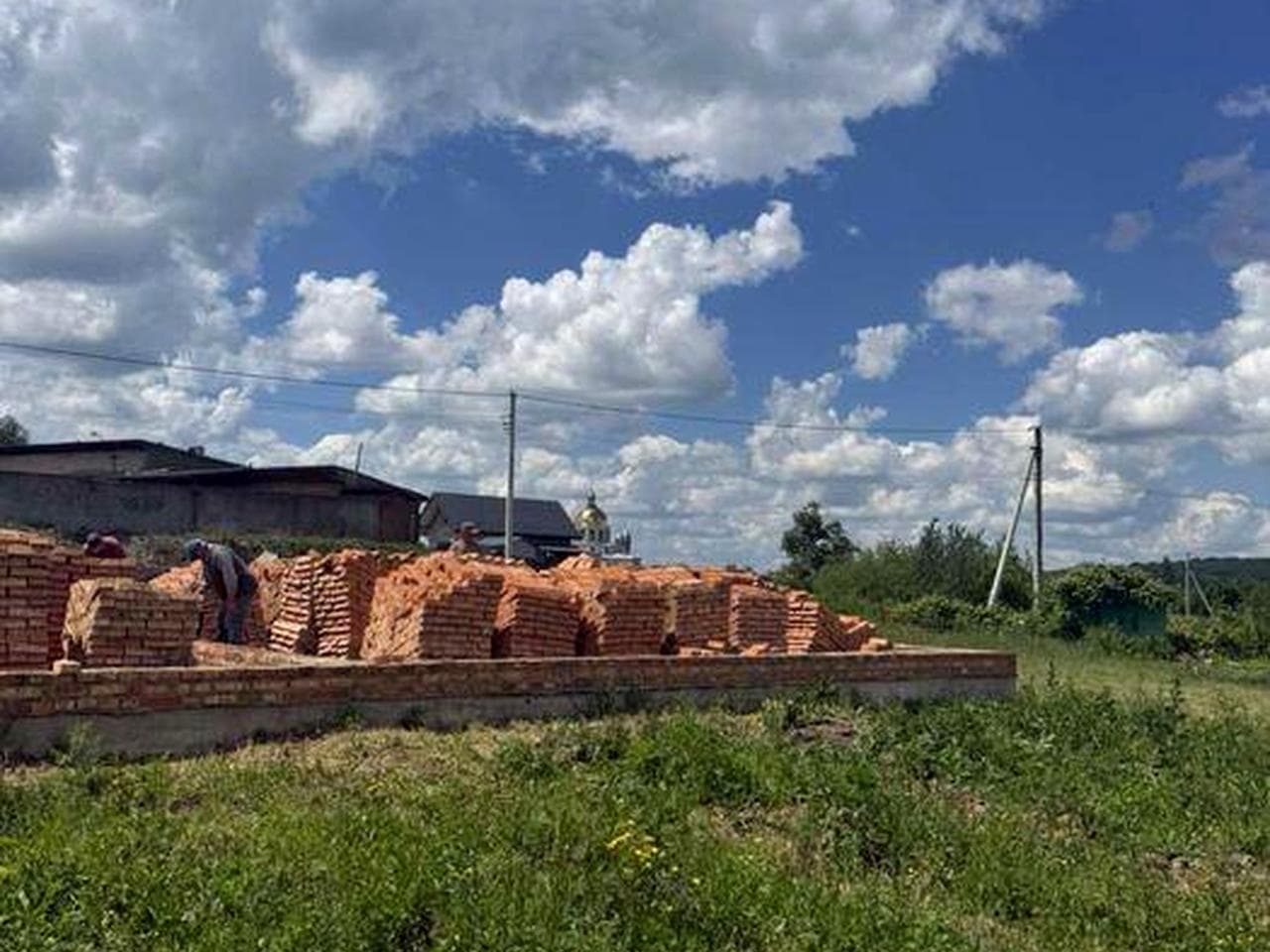 Продам котедж у Новому Роздолі