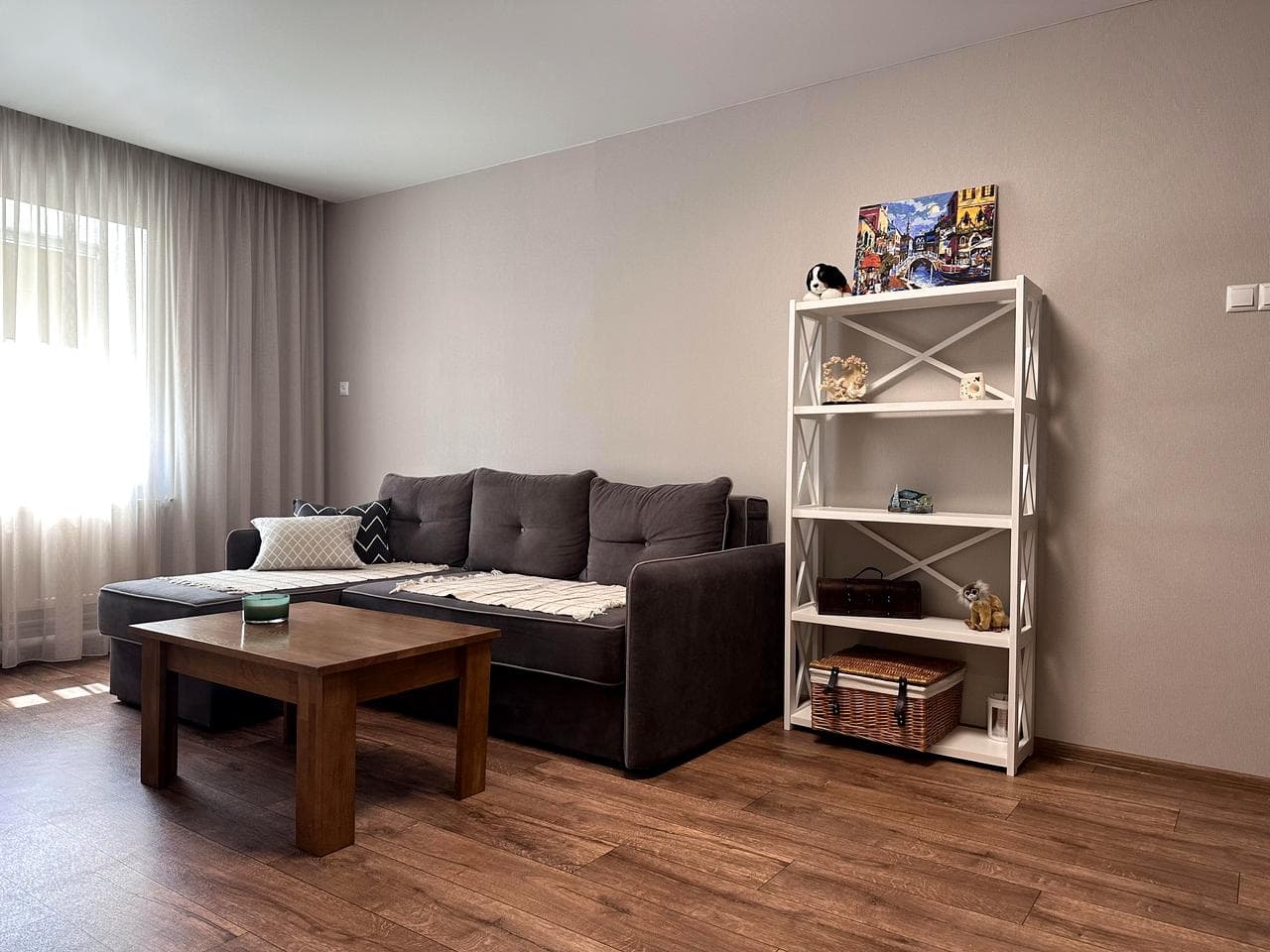 Елеваторна, 25
