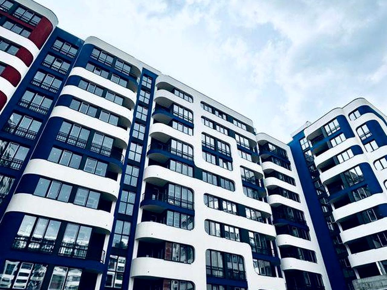3- и кімнатна квартира на Трускавецькій