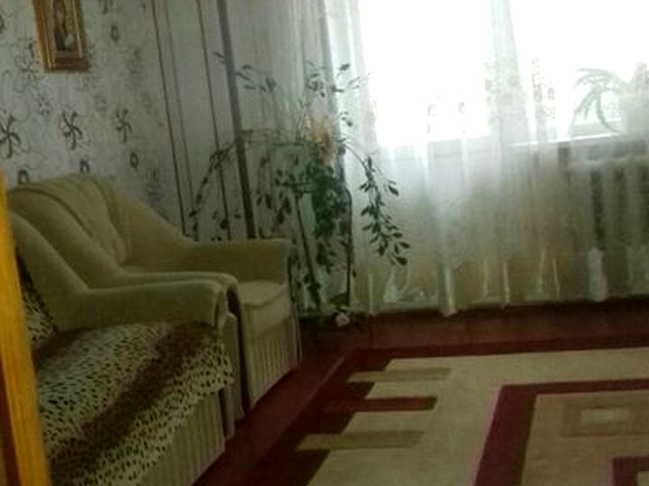 Продам трёхкомнатную квартиру