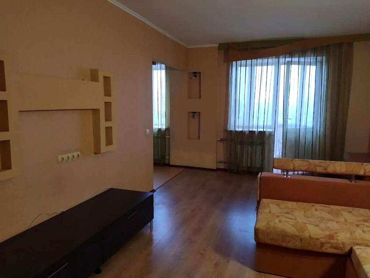 Продам 2-х.комн. Вишневом,Л.Украинки,19, центр