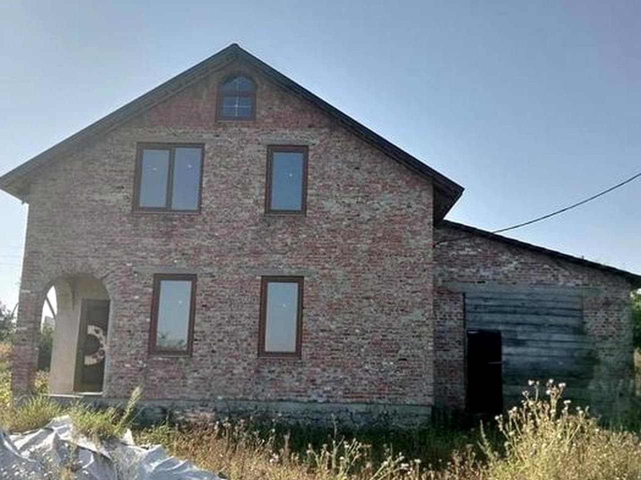 Продаж 2х поверхового будинку