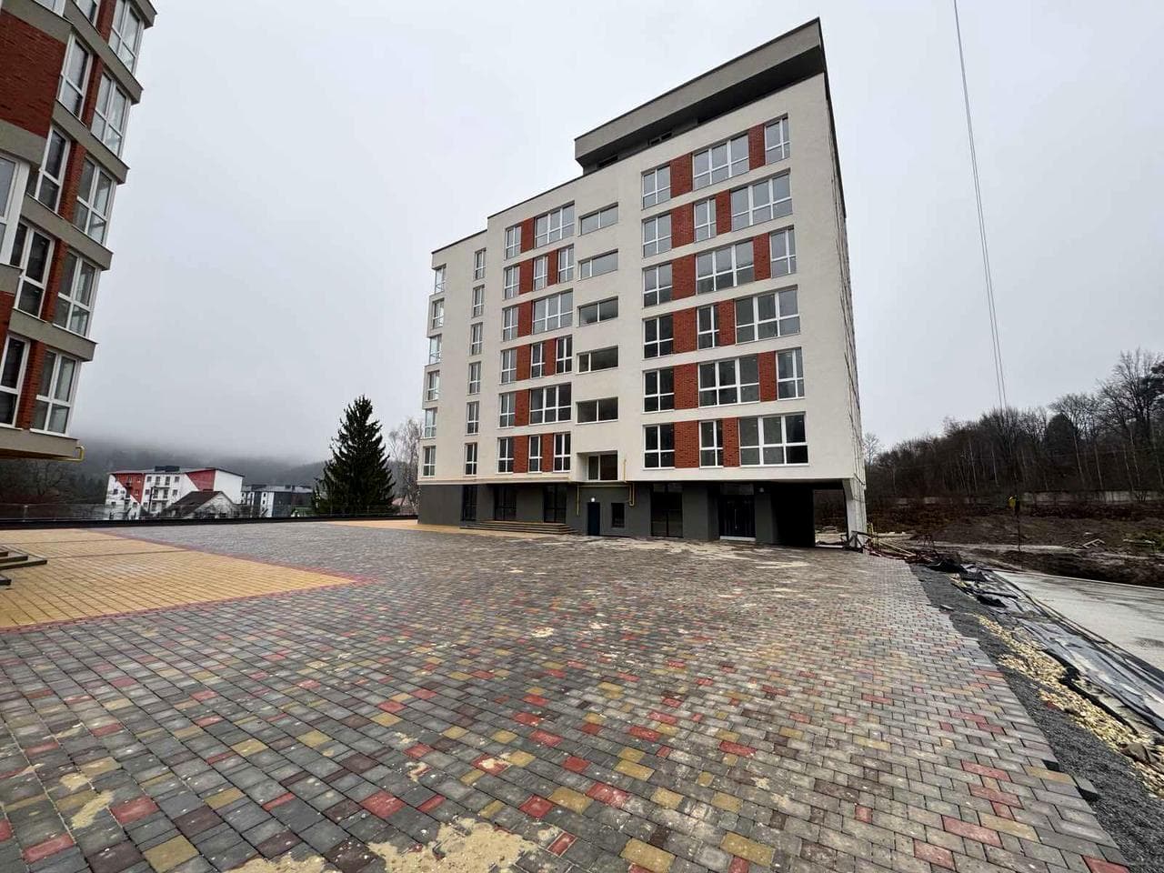 Дубенська вул., 50