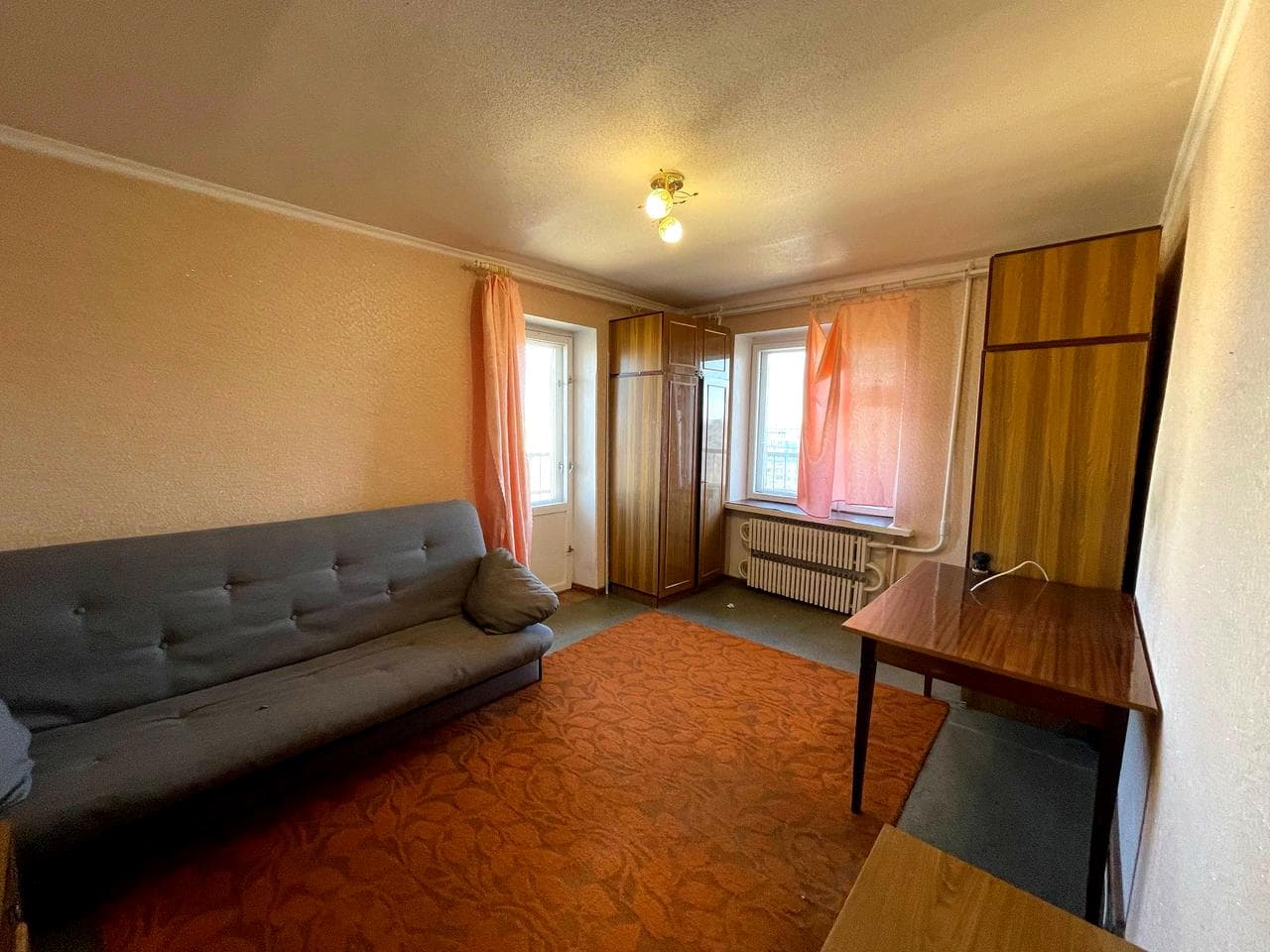 Наддніпрянський просп. (50 років СРСР), 27