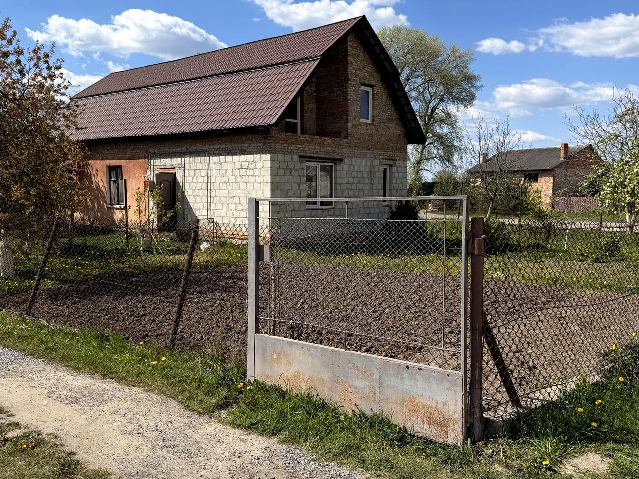 Львівська вул.