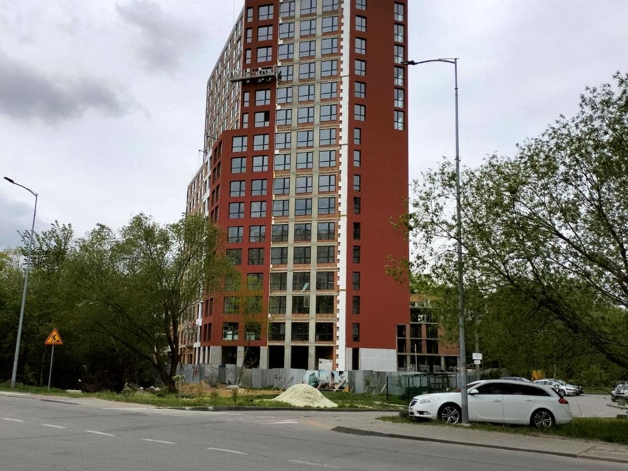 Івана Величковського вул., 7