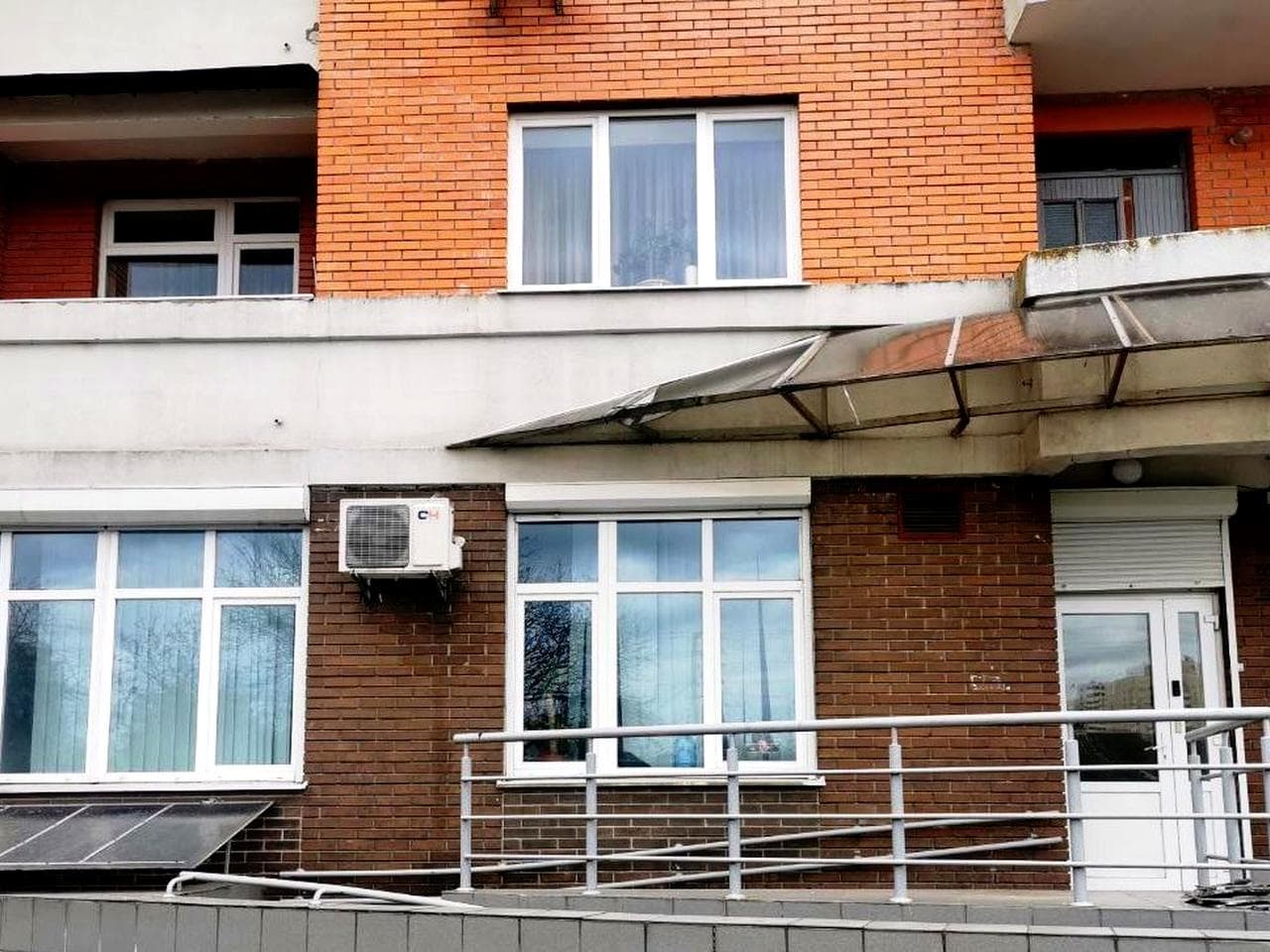 Аркадія Голуба вул. (Постишева), 1-В