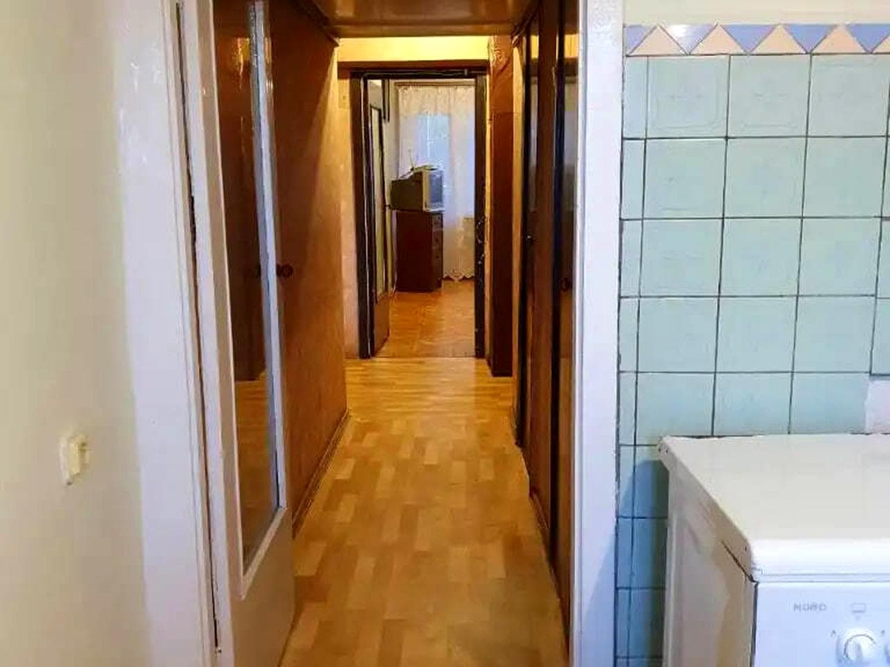 Писаржевського вул., 3