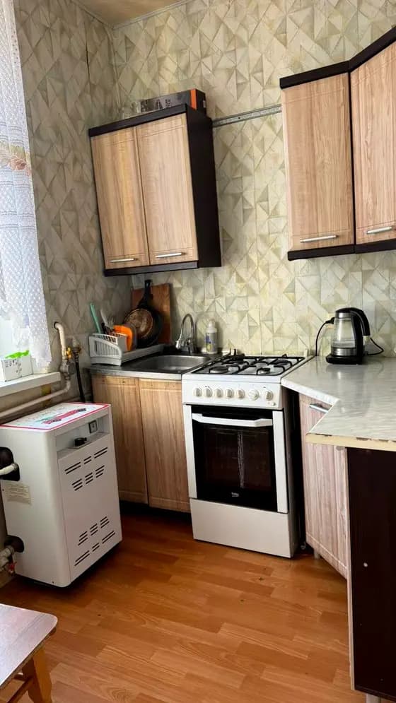 Юрія Савіцького вул. (50-річчя Жовтня), 52