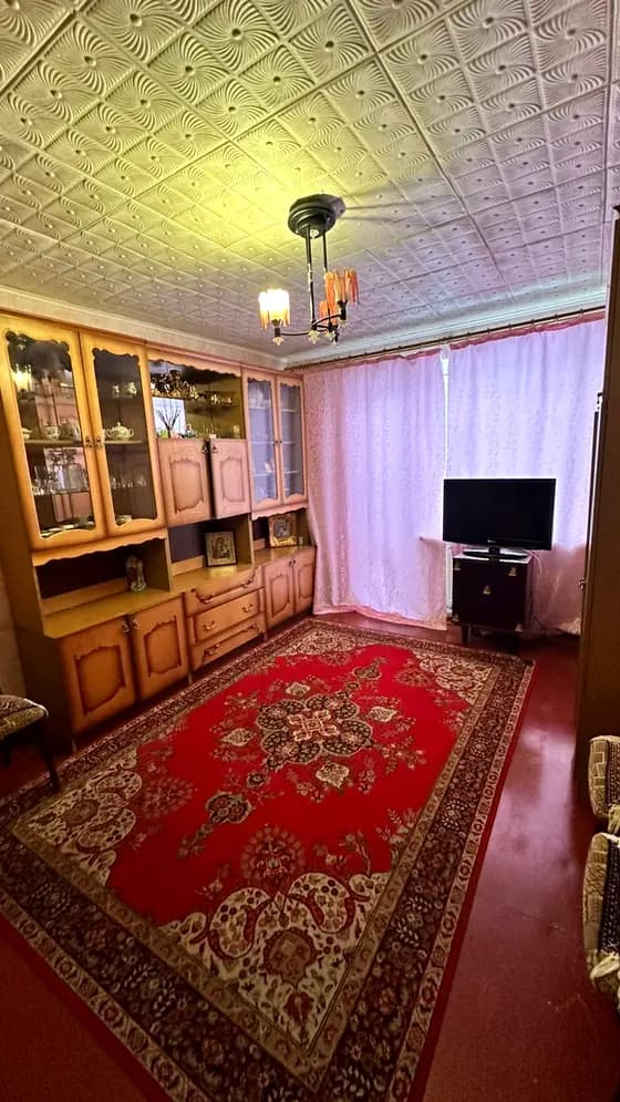 Героїв Майдану вул. (Сабурова), 25а