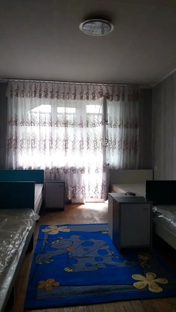 Новокримська вул., 3