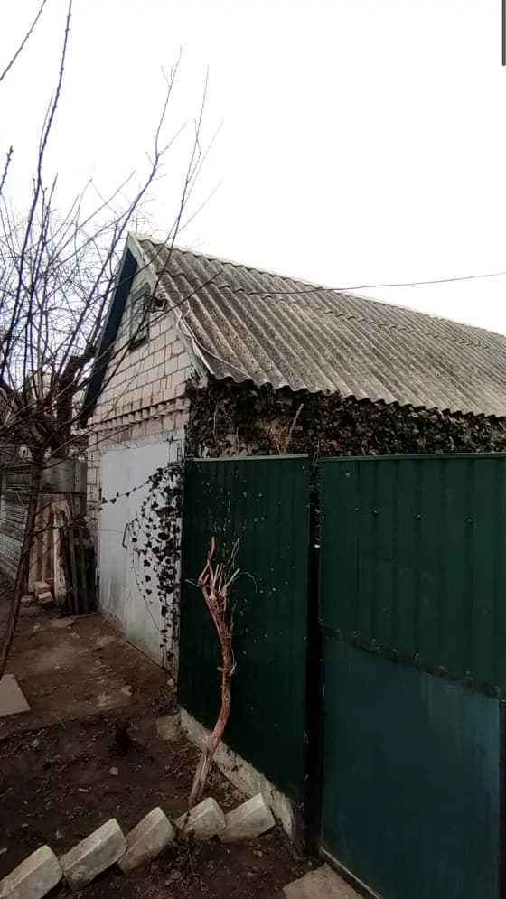 Машинобудівників вул. (Комсомольська), 12