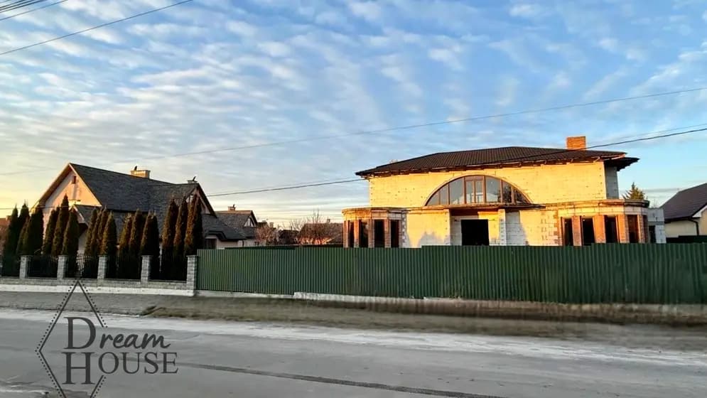 Східна вул., 54