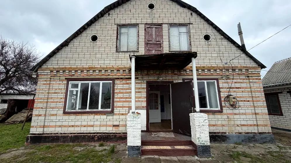 Вокзальна вул., 48