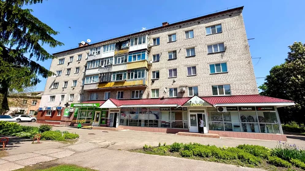 Незалежності вул., 58
