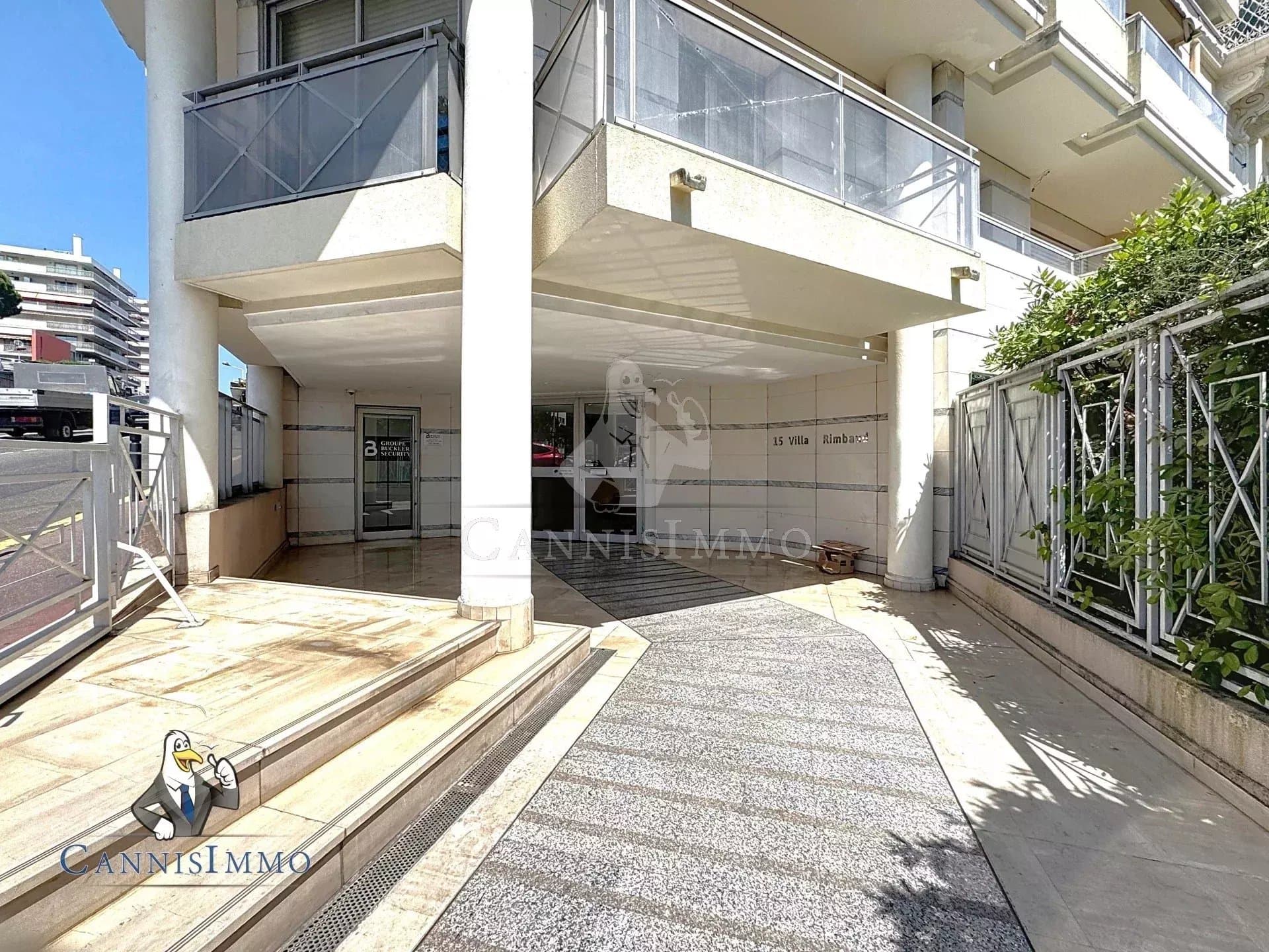 GARAGE CANNES SUQUET