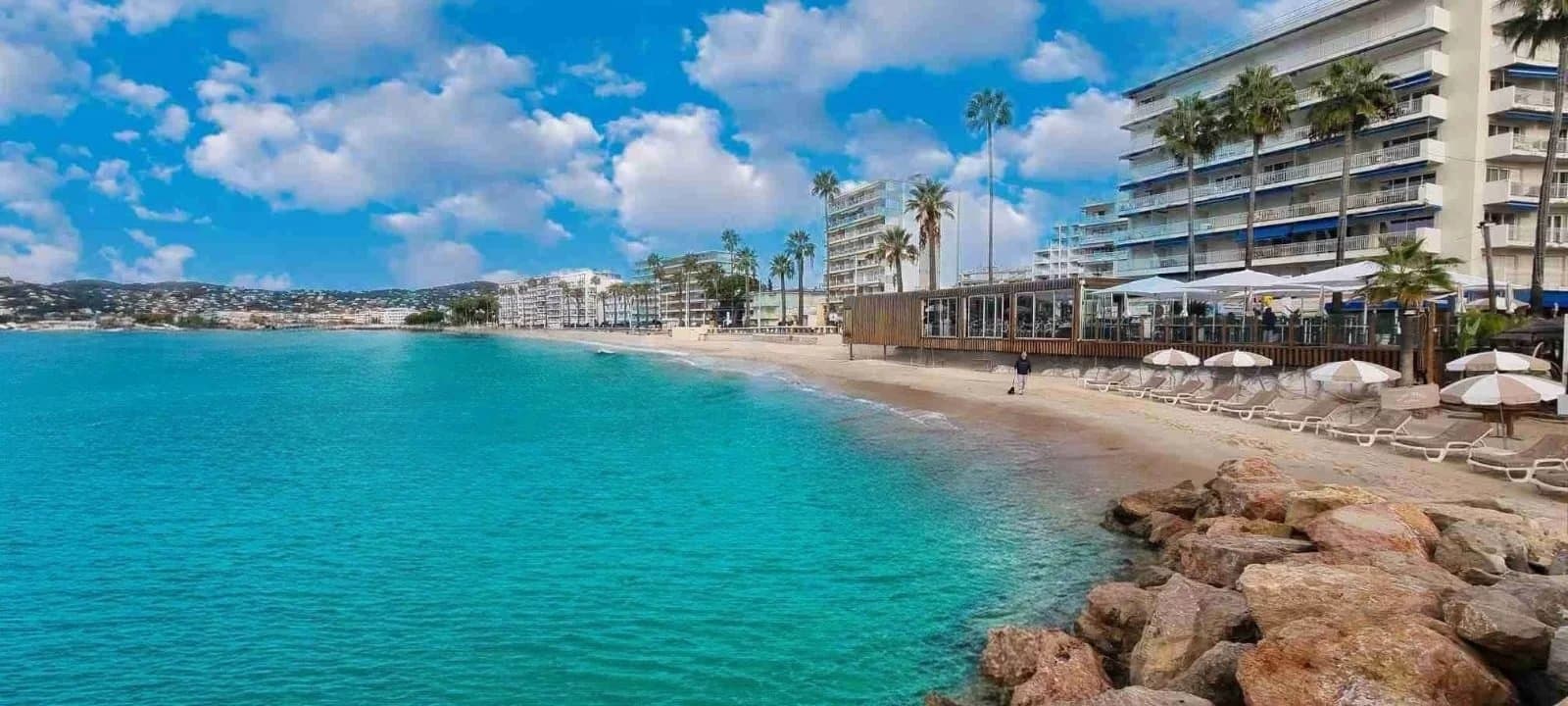 F2 Viager occupé à Juan Les Pins