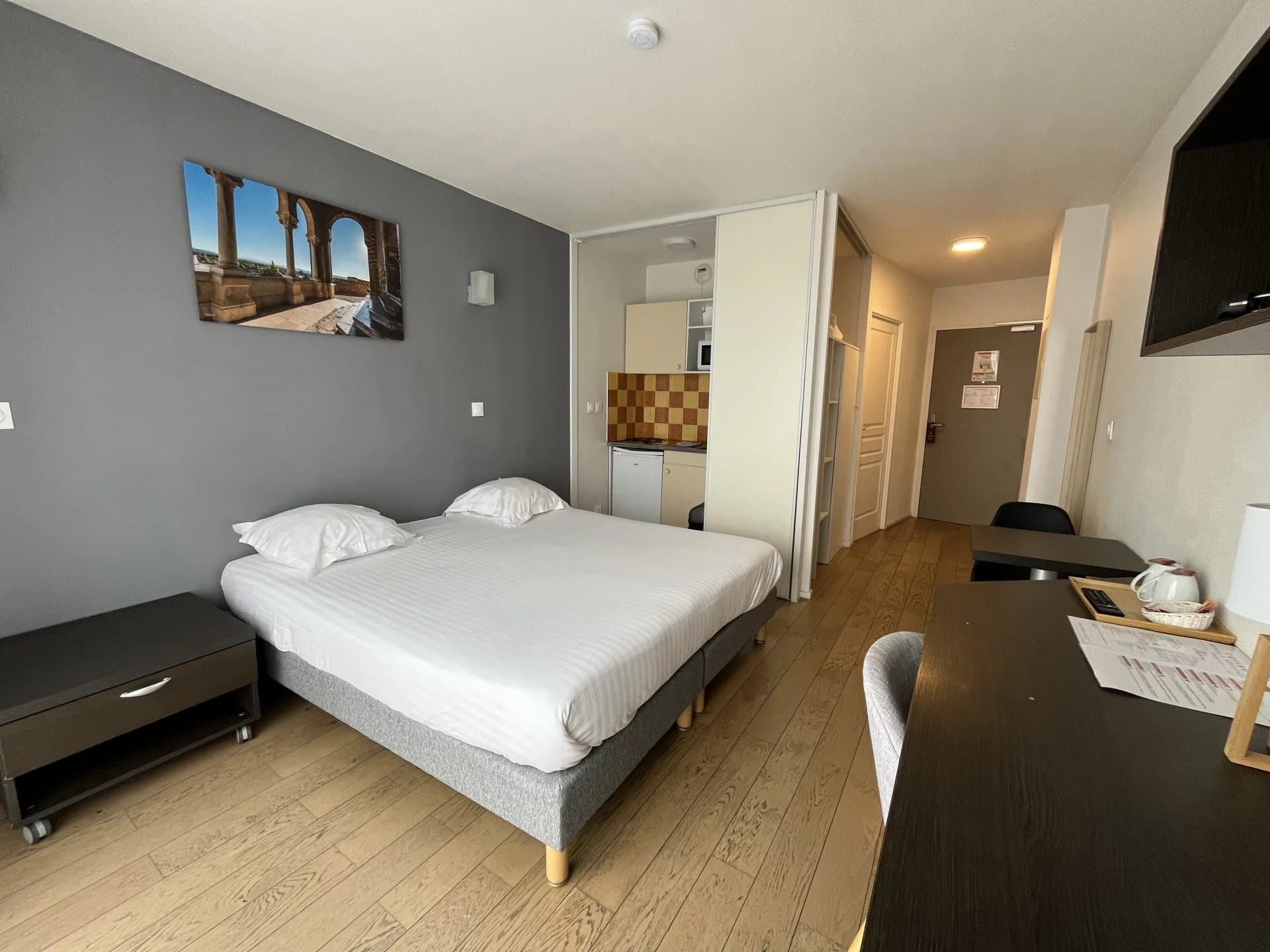 VALENCE – Studio meublé LMNP