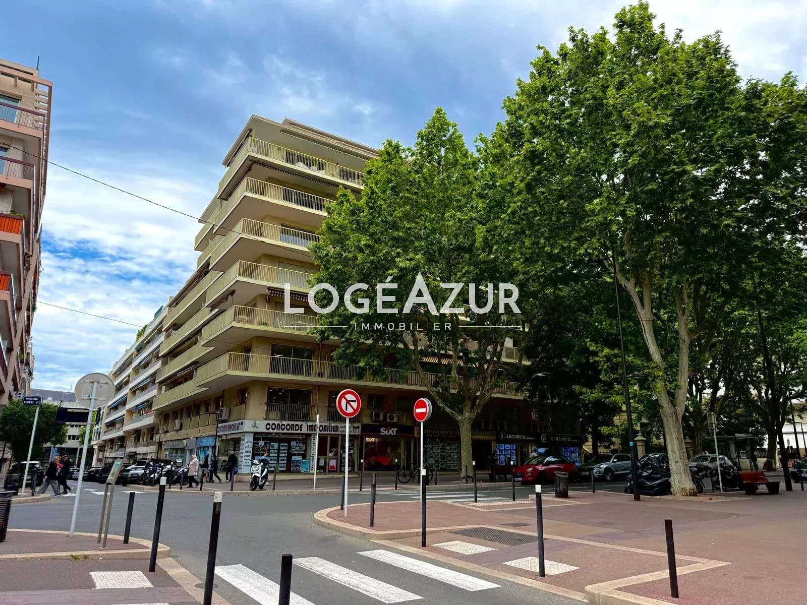 VENTE FONDS DE COMMERCE ANTIBES CENTRE VILLE