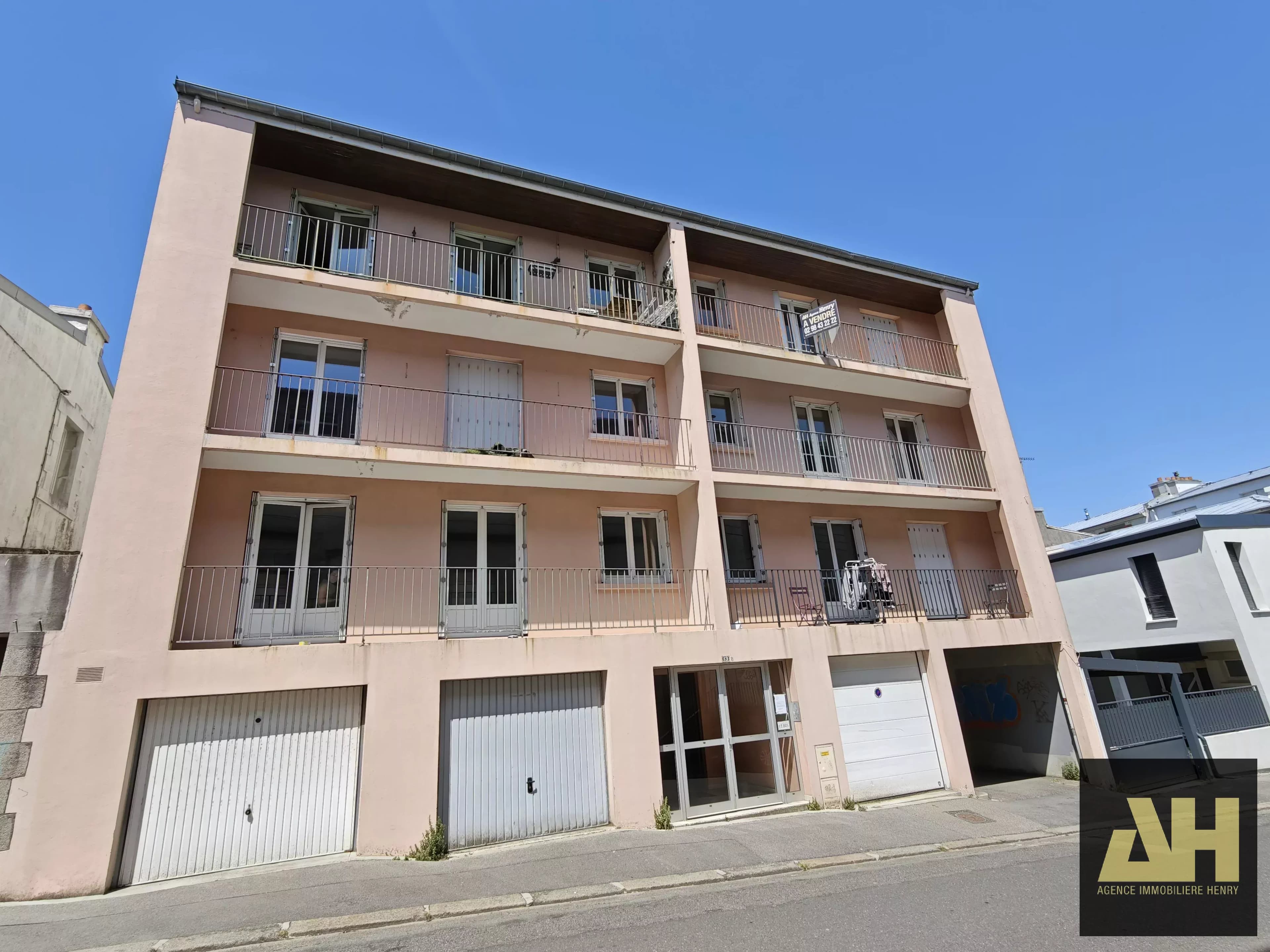 BREST - RIVE DROITE - T3 DE 69 M2 - PETITE COPROPRIÉTÉ - PROXIMITÉ TRAMWAY