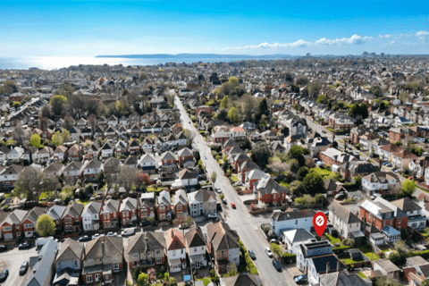 Detached house - Southbourne