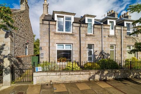 Ground floor flat - 26 Church Street, Woodside, Aberdeen, AB24 4DQ