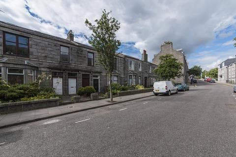 Flat - 37 Orchard Street, Aberdeen, AB24 3DA