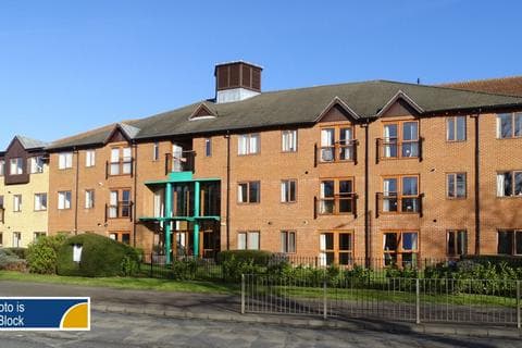 Retirement property - Cathedral Green Court: City Centre