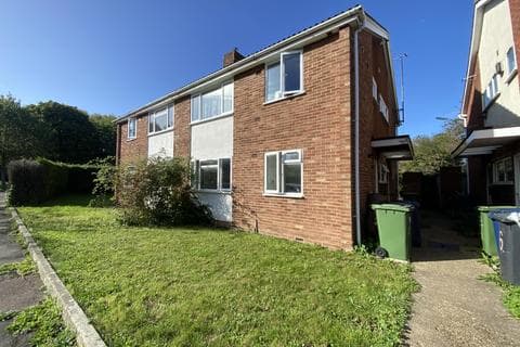 Flat - Chatsworth Avenue, Cambridge, CB4