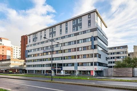 Flat - Swindon,  Wiltshire,  SN1