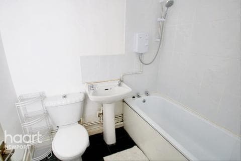 Apartment - Commercial Road, Newport