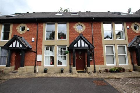 Terraced house - Stockmar Grange, Bolton, Greater Manchester, BL1