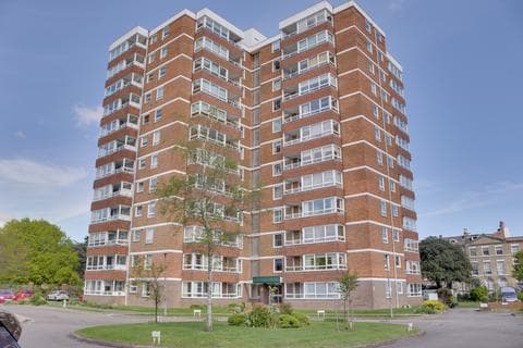 Apartment - Blount Road, Old Portsmouth