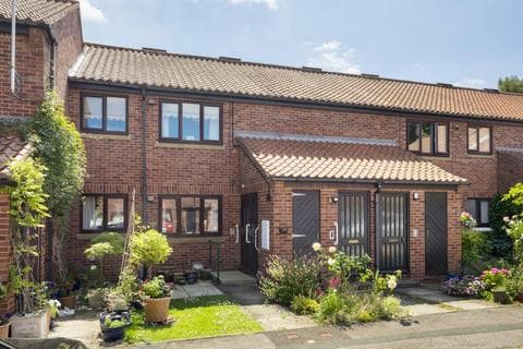 Retirement property - Heslington Court, Heslington, York