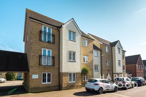 Apartment - Radvald Chase, Stanway, Colchester, Essex, CO3
