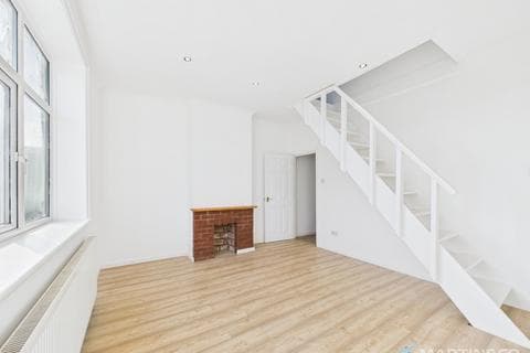 Apartment - Hornby Road, Lancashire FY1