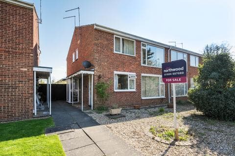 Flat - Conifer Rise, Westone, Northampton, NN3