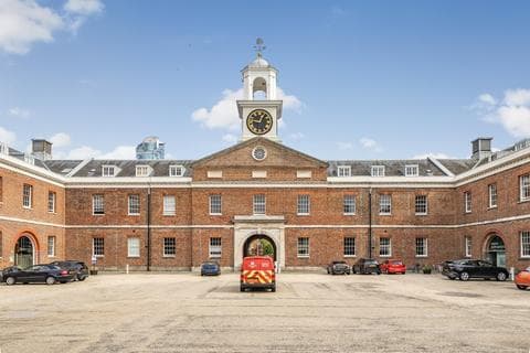 Flat - Gunwharf Quays, Portsmouth PO1