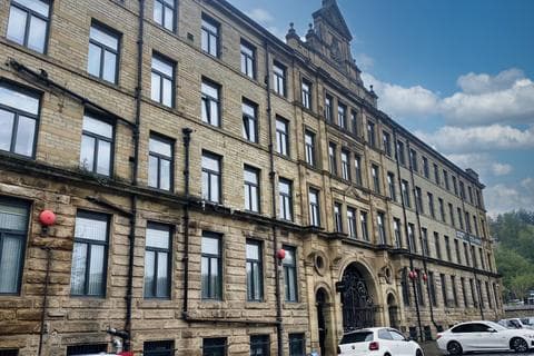 Flat - Cape Street, Bradford BD1