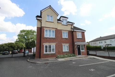 Apartment - Beaumont Rise, Deane, Bolton