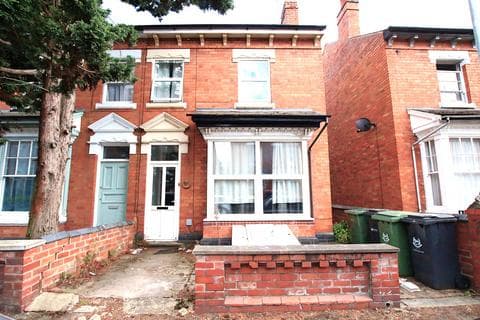 Semi-detached house - Nelson Road, Worcester, WR2 5BN