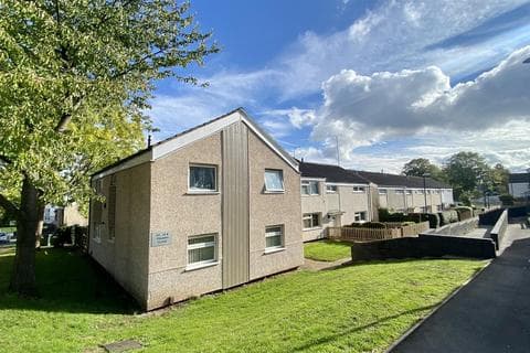 Flat - Triumph Close, Coventry * GROUND FLOOR *