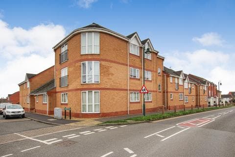Apartment - Warren Court, Peterborough PE7