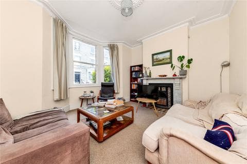 Semi-detached house - Warkworth Street, Cambridge, Cambridgeshire