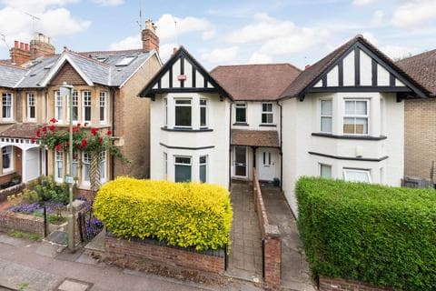 Semi-detached house - Minster Road, East Oxford