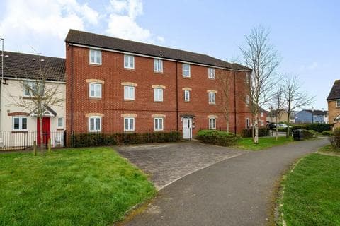 Flat - Swindon,  Wiltshire,  SN3