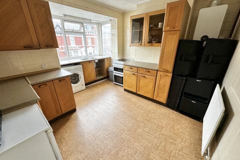 Apartment - Warbreck Drive, Bispham FY2